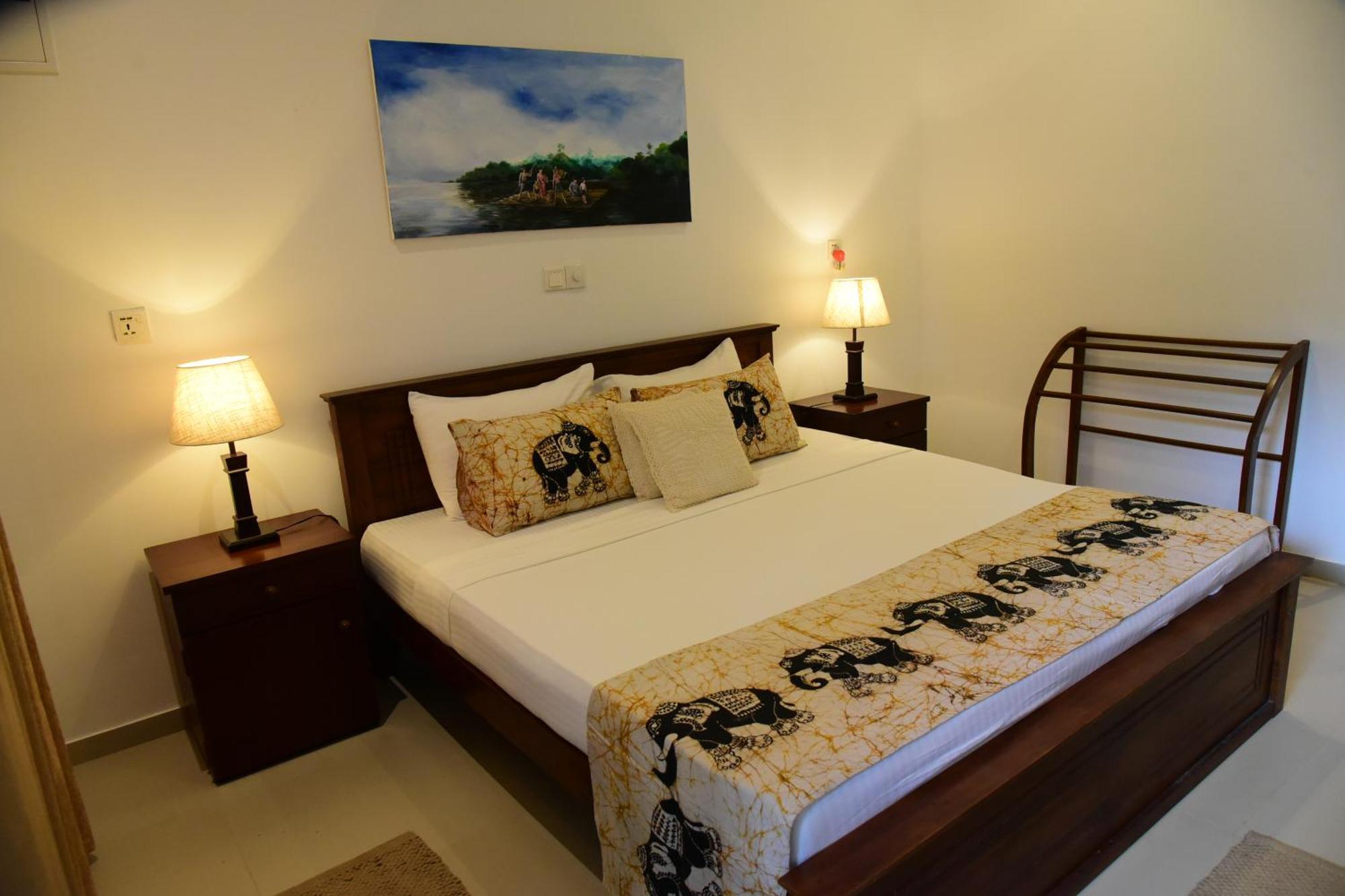 Tranquil Hotel Хикадува Екстериор снимка